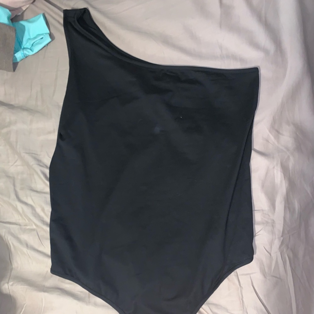 One shoulder bodysuit